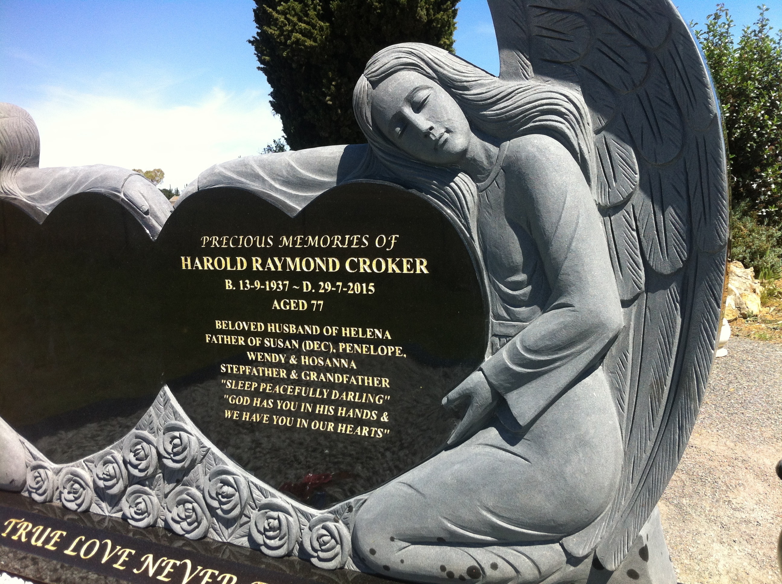 Grave memorial example 46