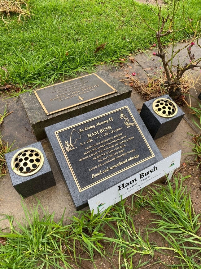 Headstone example 2