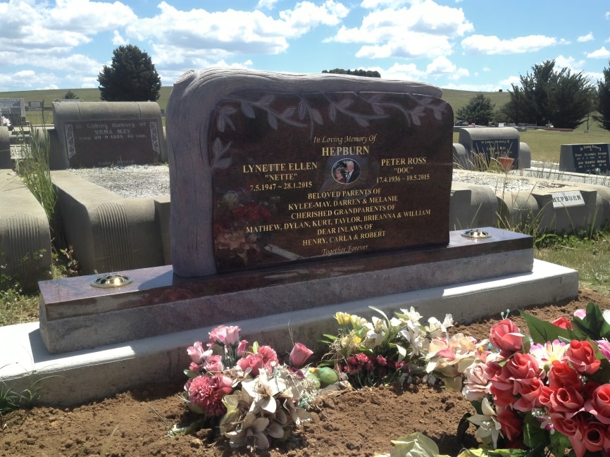 Headstone example 22