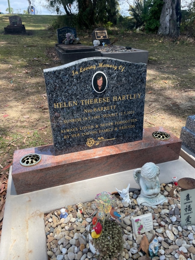 Headstone example 24