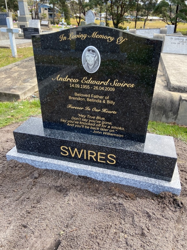 Headstone example 37