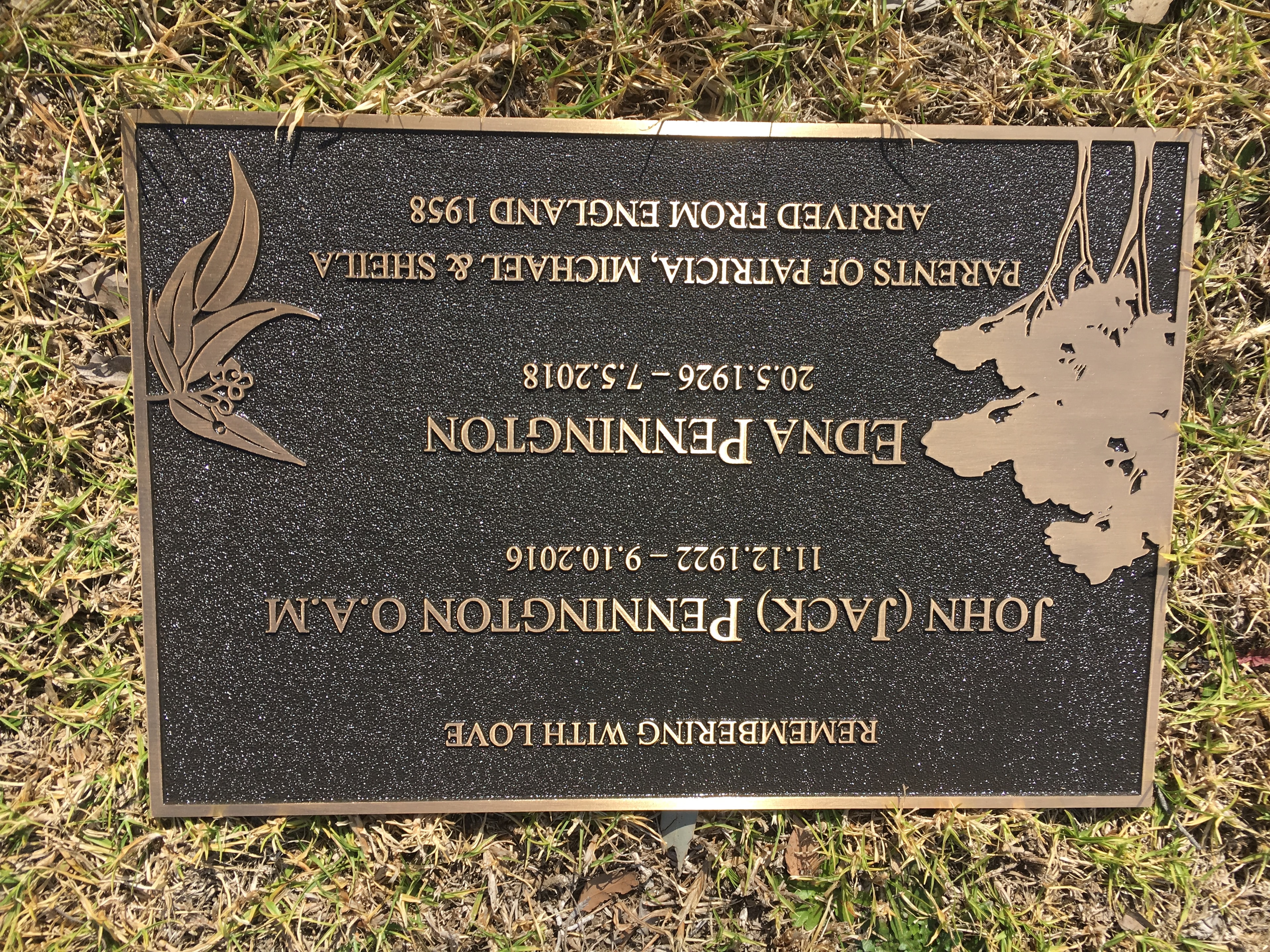 John and Edna Pennington family memorial plaque