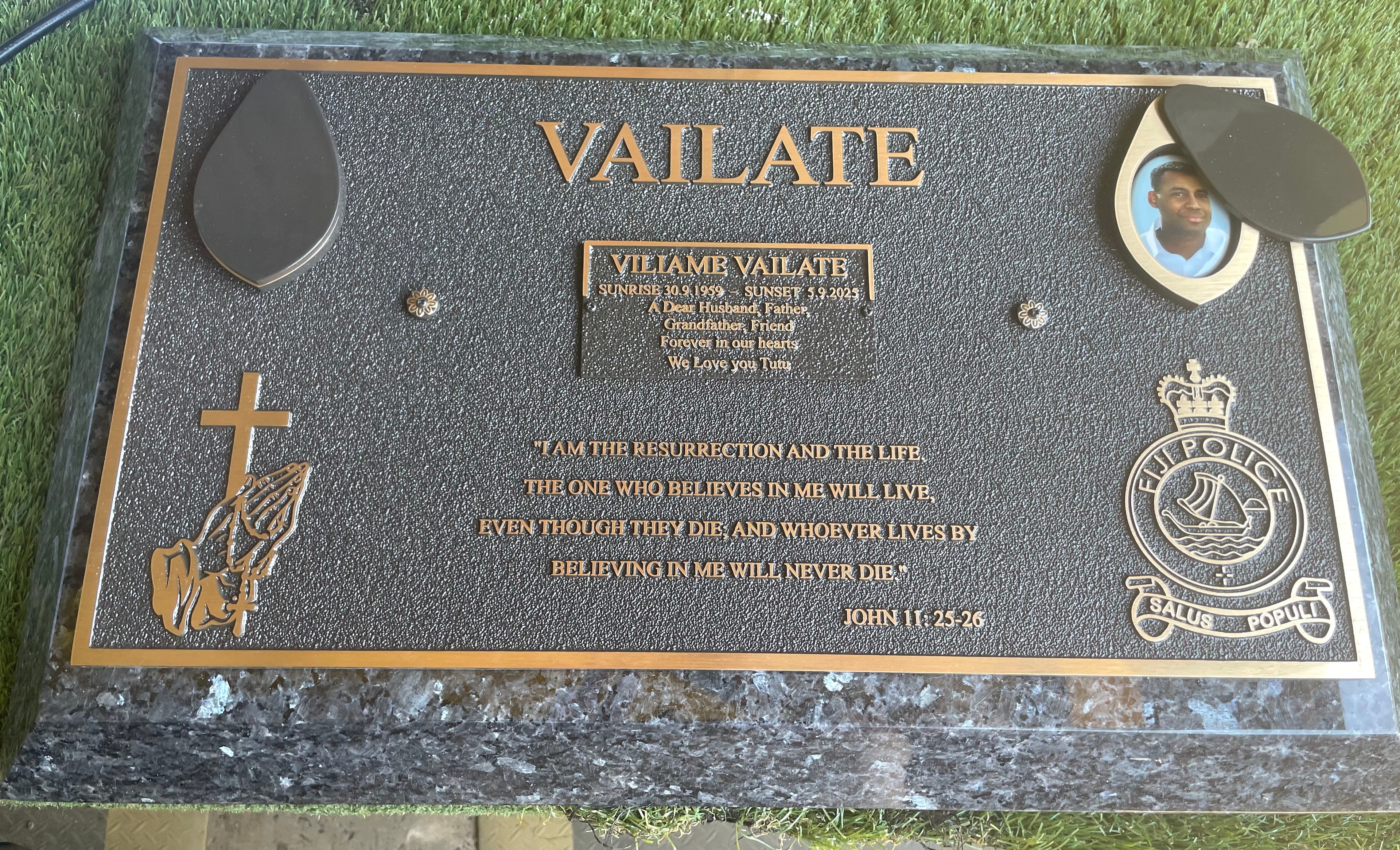 Villame Vailate bronze memorial plaque with portrait, religious imagery and police emblem
